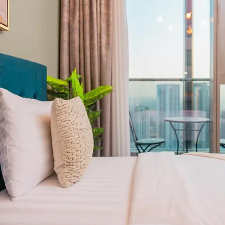 Prime Retreats - Sparkle Tower Marina Dubai Room photo